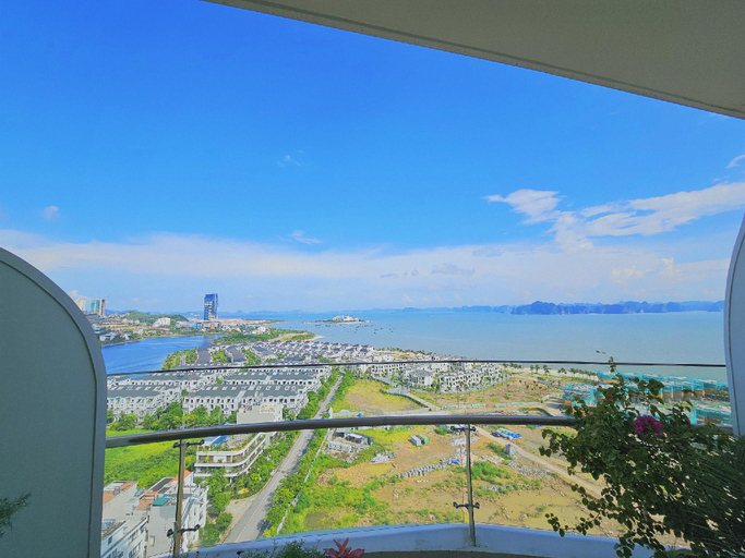 Others 5, Happy'home, Hạ Long