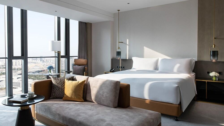 Bedroom 14