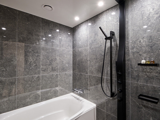 Bathroom 4