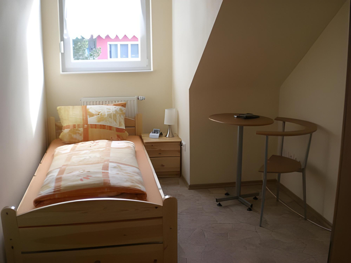 Bedroom 6