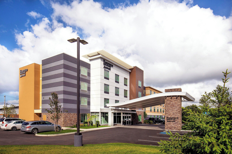 Exterior & Views 2, Fairfield Inn & Suites by Marriott Boston Walpole, Norfolk