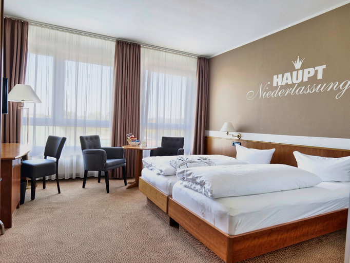 Bedroom 3, Hotel Sportwelt, Bautzen