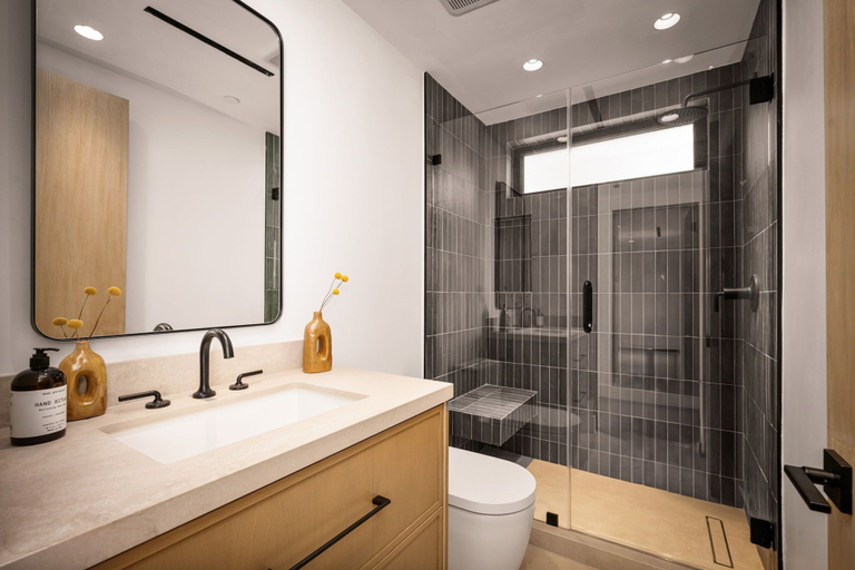 Bathroom 4, Woodhill Canyon, Los Angeles