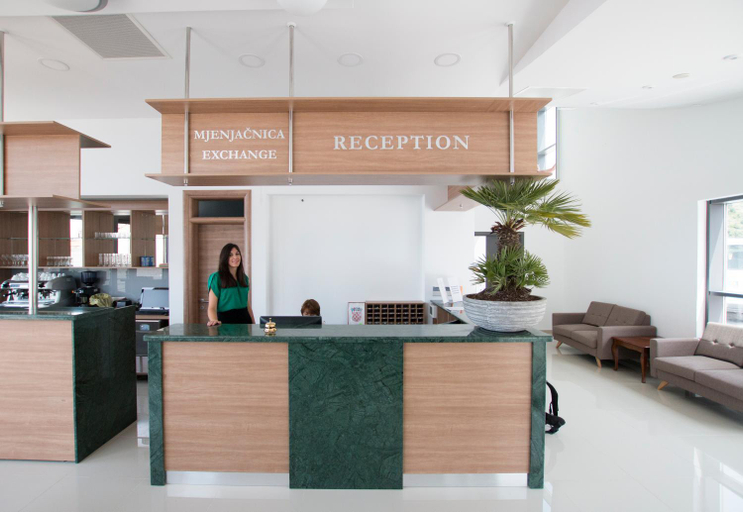 Public Area 4, Hotel Villa Paradiso, Pojezerje