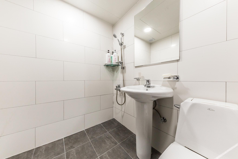Bathroom 4, ILLUWA-M, Gandong