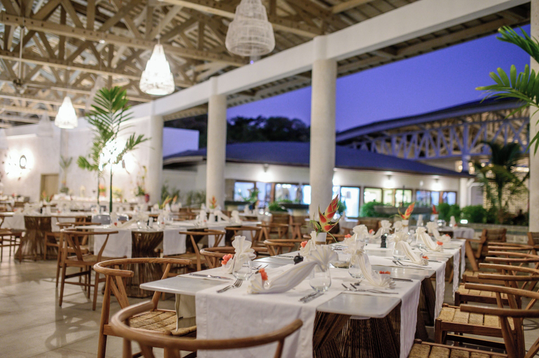 Food & Drinks 5, Royal Andilana Resort & Spa, Diana