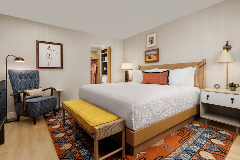 Bedroom 4, Paso Robles Inn, San Luis Obispo