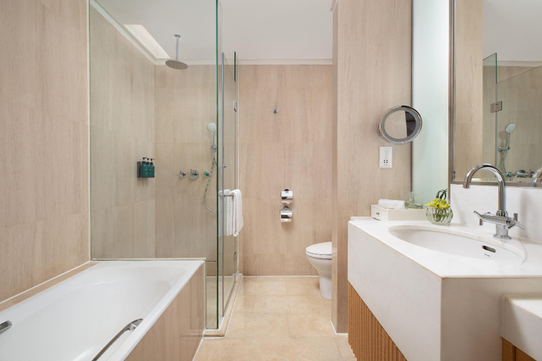 Bathroom 26