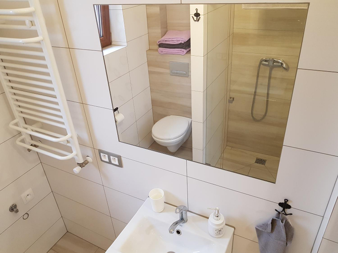 Bathroom 3, Wrzosowe Wzgorze Apartamenty, Kielce