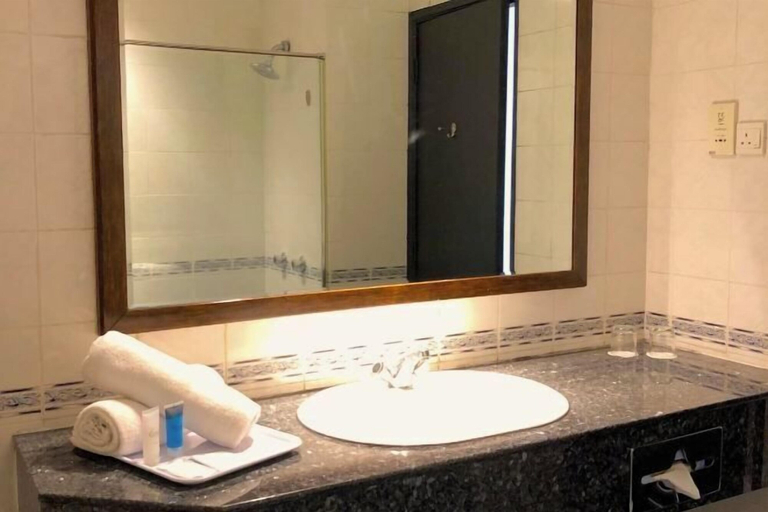 Bathroom 21