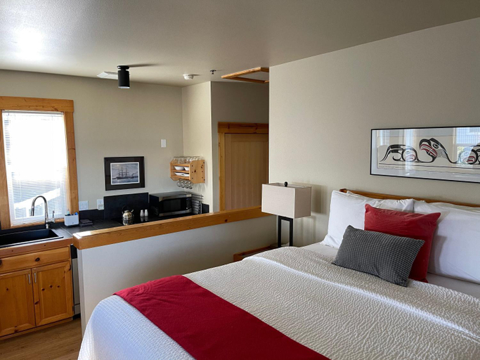 Bedroom 4, BOATYARRD Inn # 9, Island