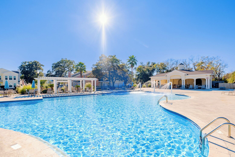 Sport & Beauty 5, Villas at Legacy, Harrison
