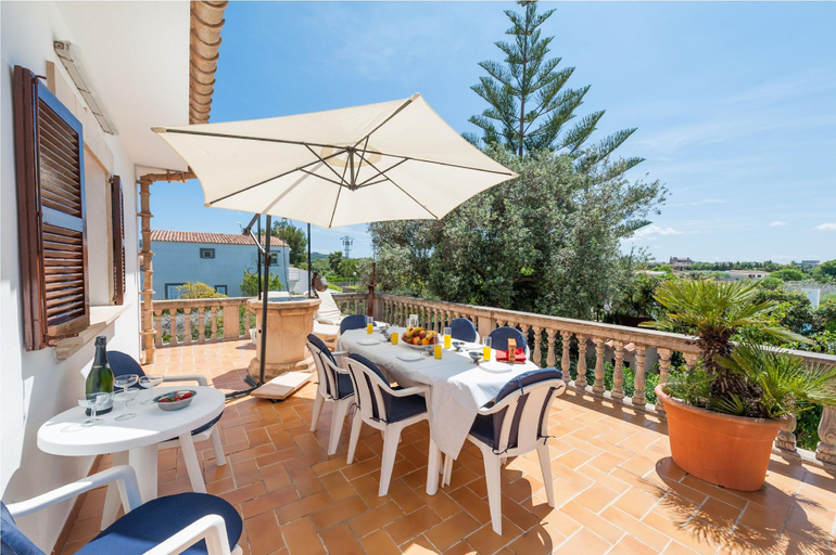 Others 3, Ullàs in Alcúdia with 4 bedrooms and 2 bathrooms, Baleares