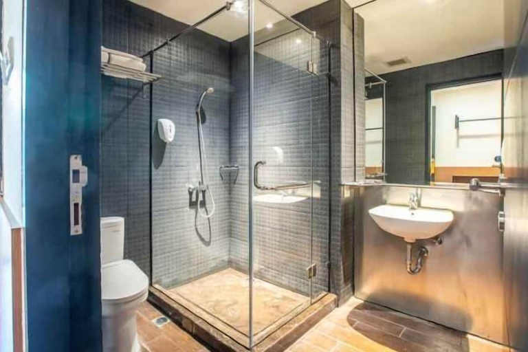 Bathroom 21