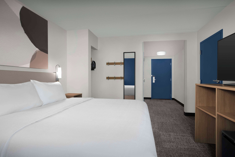 Bedroom 2, Spark by Hilton San Antonio Airport, Bexar