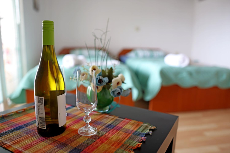 Food & Drinks 4, Rooftop rooms Ohrid