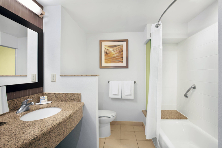 Bathroom 4, Courtyard by Marriott St Augustine I-95, Saint Johns