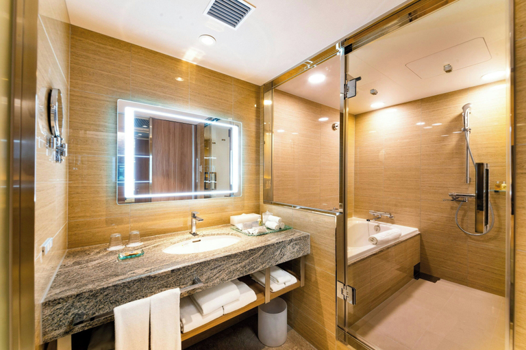 Bathroom 5, Renaissance Resort Okinawa, Onna