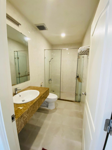 Bathroom 3, Pearl Service Apartment, District 2