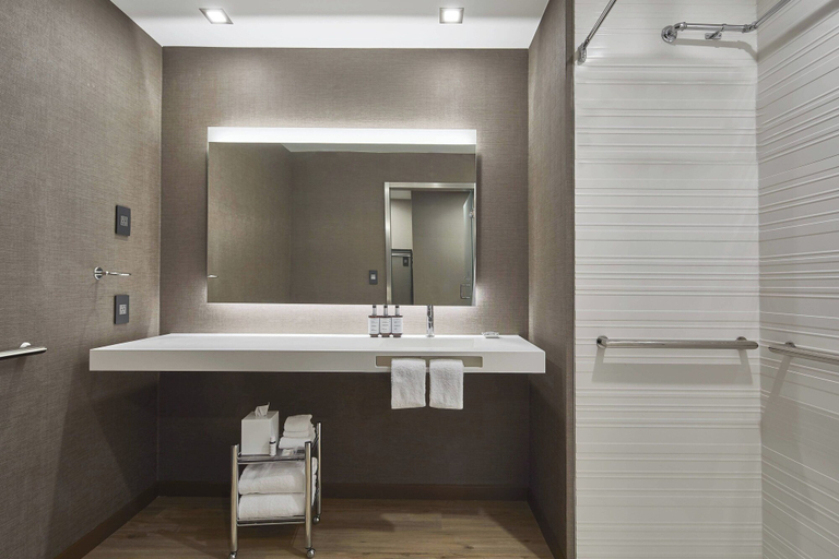 Bathroom 4, AC Hotel by Marriott Atlanta Airport Gateway, Clayton