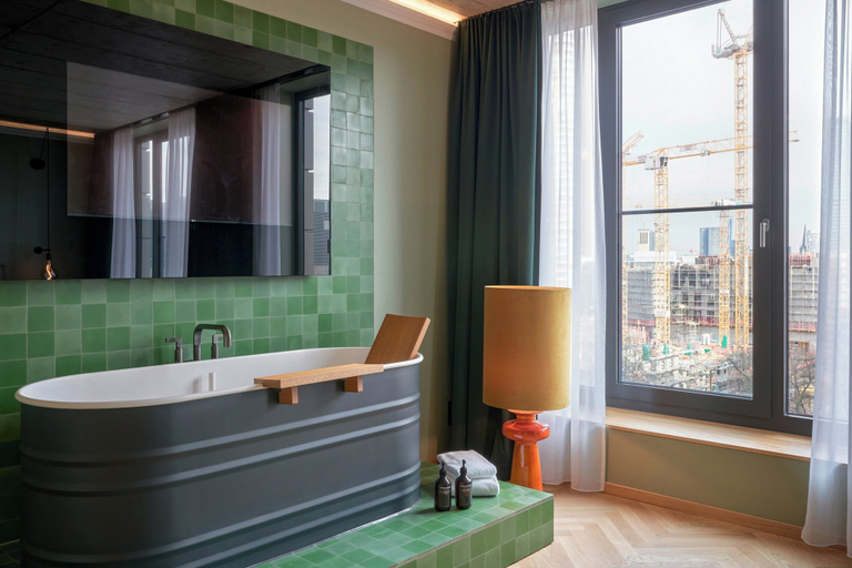 Bathroom 5, Gekko House, Frankfurt, a Tribute Portfolio Hotel, Frankfurt am Main