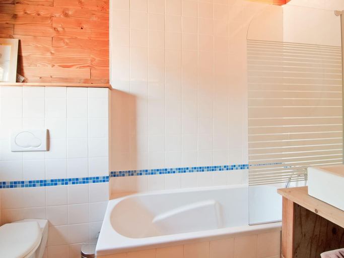 Bathroom 3, Villa in Freyneux With Garden, Luxembourg