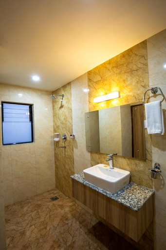 Bathroom 4, Hotel Travel Inn, Bagmati