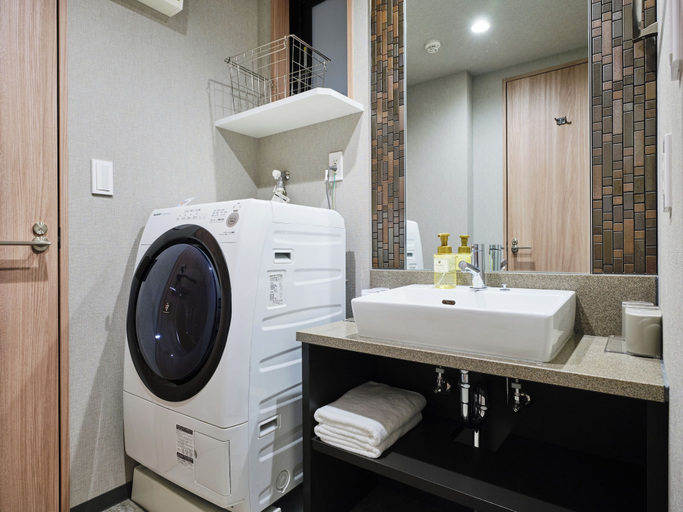 Bathroom 9