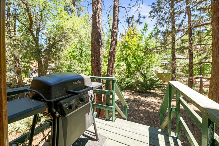 Others 4, Alpine Haus - Great location only couple minutes away Bear Mountain Ski Resort, San Bernardino