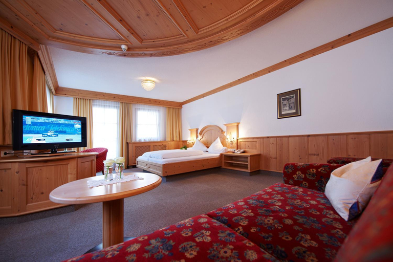 Bedroom 2, Hollboden, Landeck