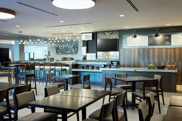 Food & Drinks 5, Courtyard by Marriott Thousand Oaks Agoura Hills, Los Angeles