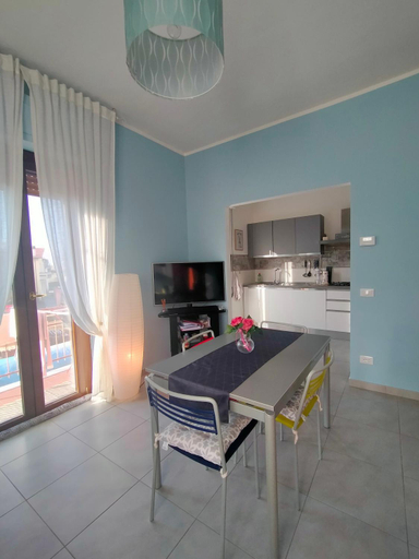 Facilities 5, Suite Paradiso, La Spezia