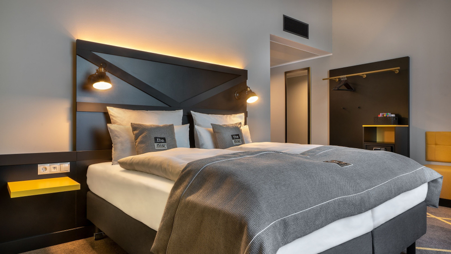 Bedroom 5, Holiday Inn - the niu, Fury Aschheim Messe, München