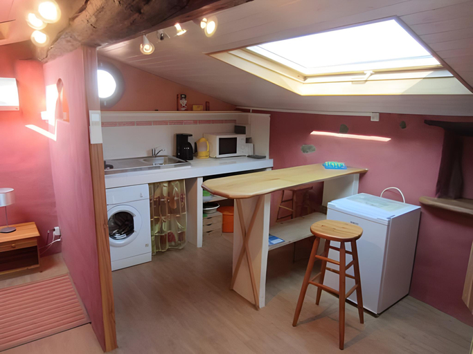 Dining Room 9