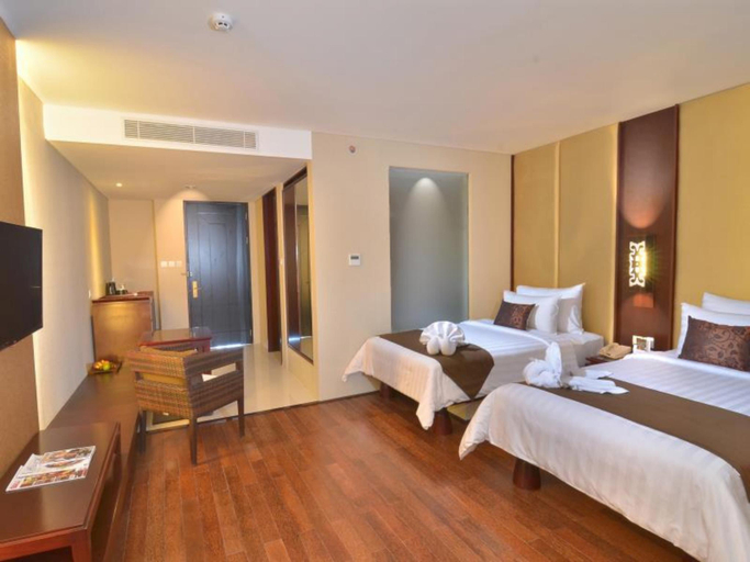 Bedroom 13
