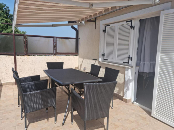 Others 3, Apartments Lara, Medulin
