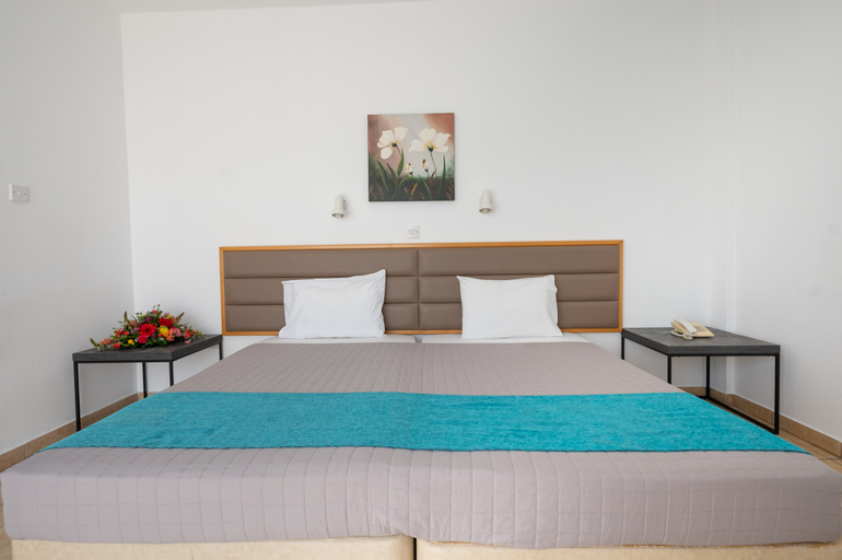 Bedroom 3, New Famagusta Hotel & Suites