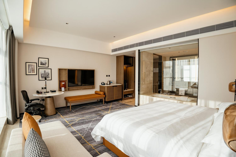 Bedroom 14