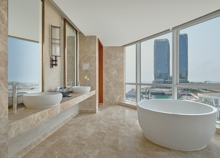 Bathroom 12