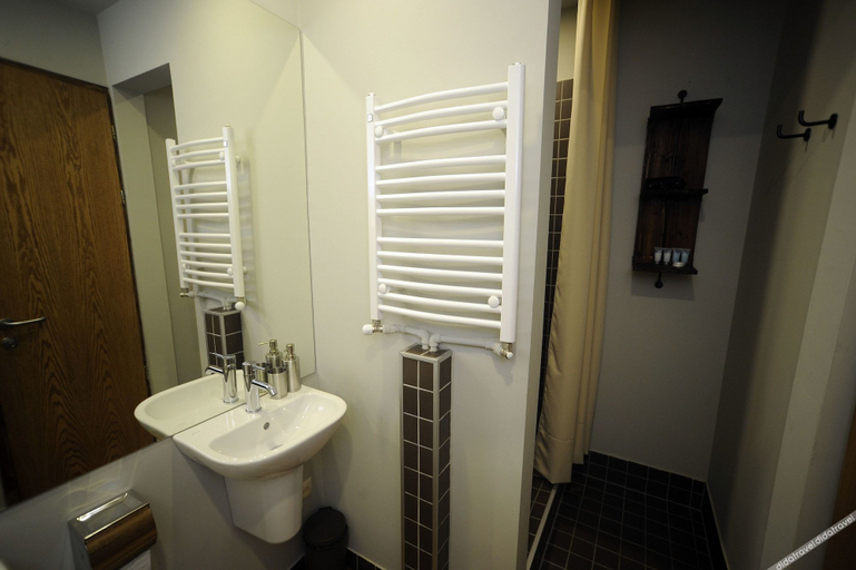 Bathroom 5, Quadrum Hotel, Kazbegi