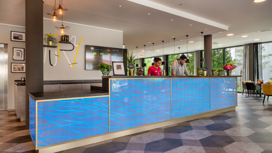 Holiday Inn - the niu, Fury Aschheim Messe by IHG, München