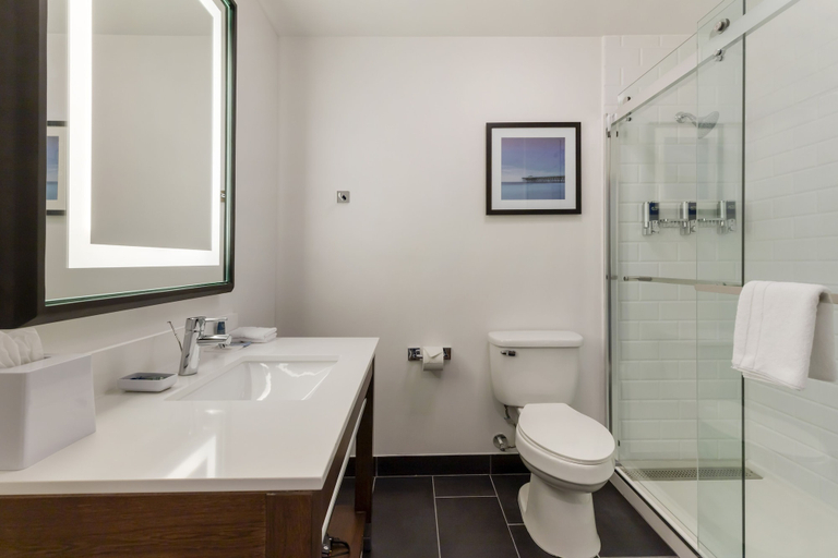 Bathroom 4, Four Points by Sheraton Myrtle Beach, Horry