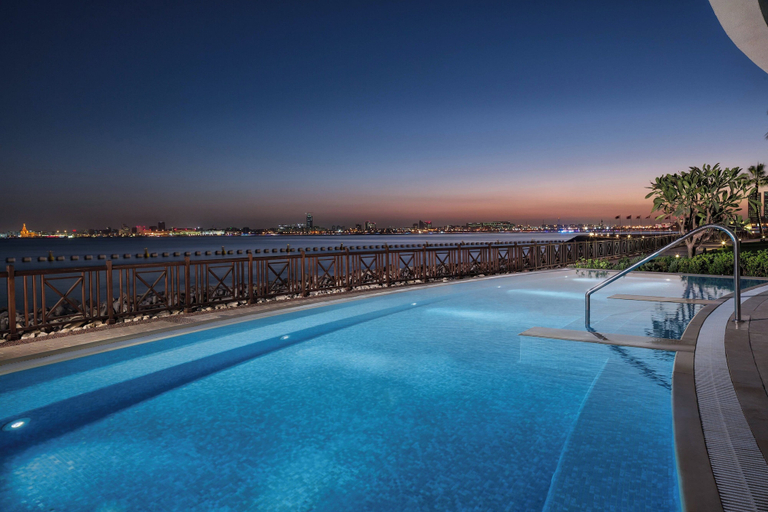 Sport & Beauty 2, Sheraton Grand Doha Resort & Convention Hotel, Doha