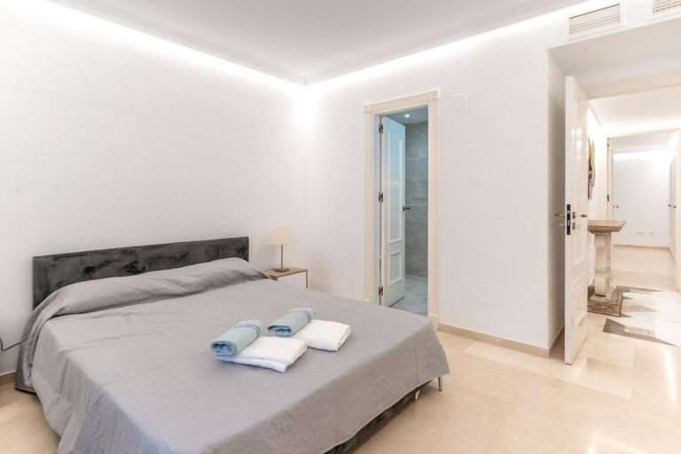 Bedroom 3, VIP Superior Dominion Beach, Málaga