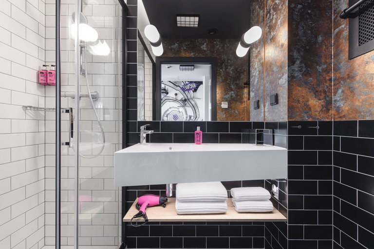 Bathroom 4, Moxy Poznan Airport, Poznań City