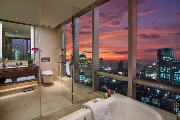 Bathroom 19
