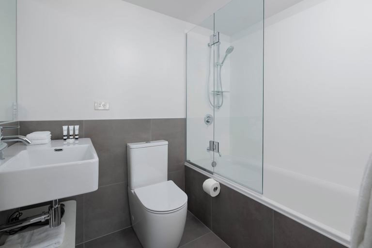Bathroom 5, Quest Parnell, Waitakere