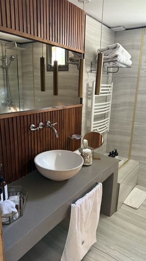 Bathroom 4, Casa Septem, Tupungato