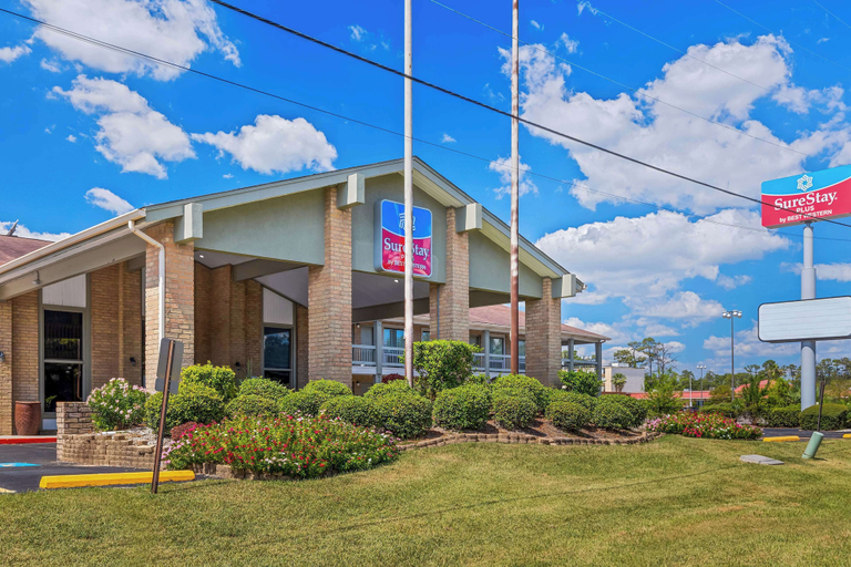 Exterior & Views 2, SureStay Plus by Best Western Beaumont, Jefferson