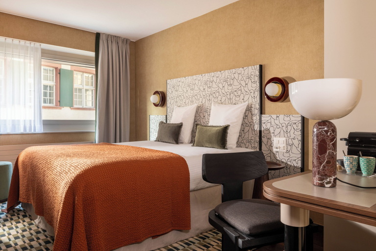 Bedroom 21